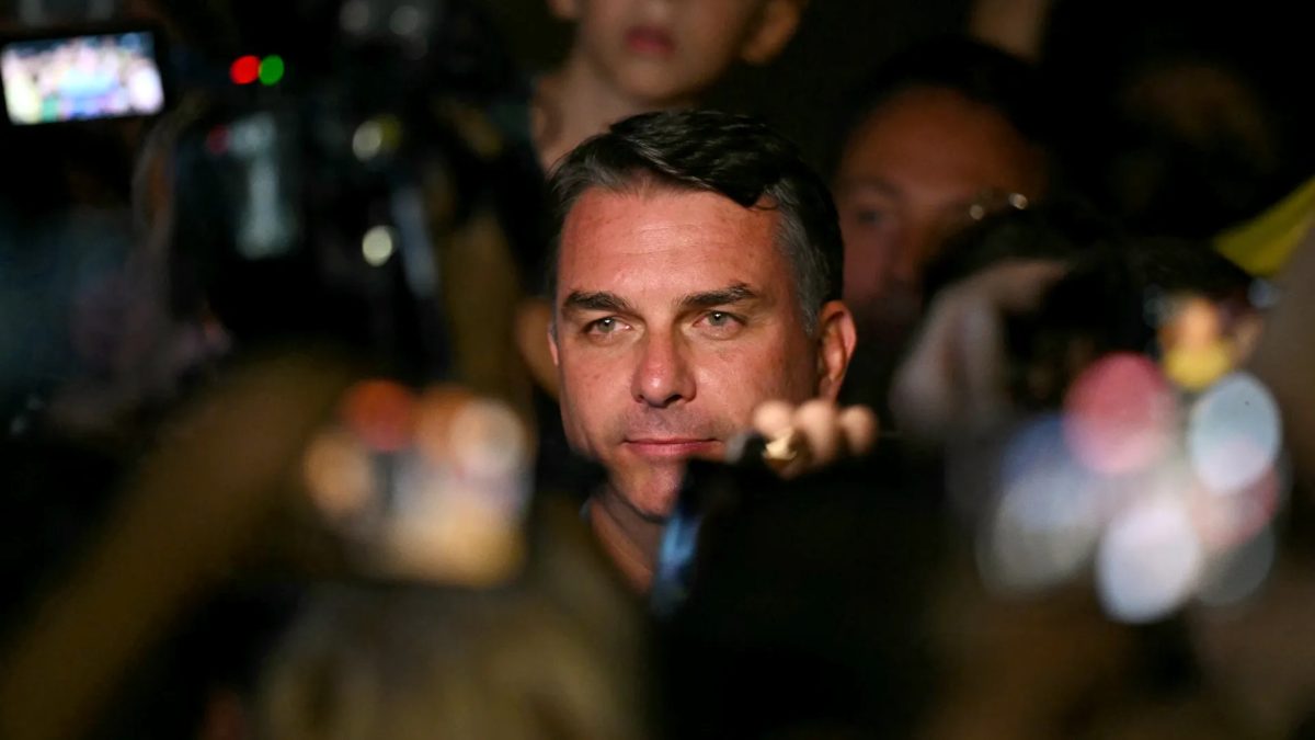 Flávio Bolsonaro venceu Lula no primeiro turno em uma única cidade do Ceará