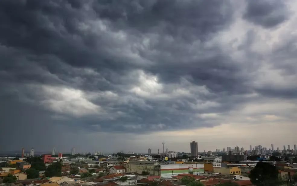 Goiás tem alerta de tempestade ao longo da semana; veja regiões mais afetadas