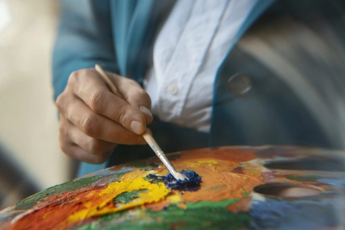 Grande Curitiba terá leilão de arte com curadoria de Cláudio Calluf
