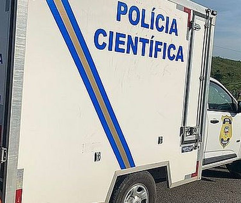Homem é encontrado morto em sofá dentro de residência em Palmeira dos índios