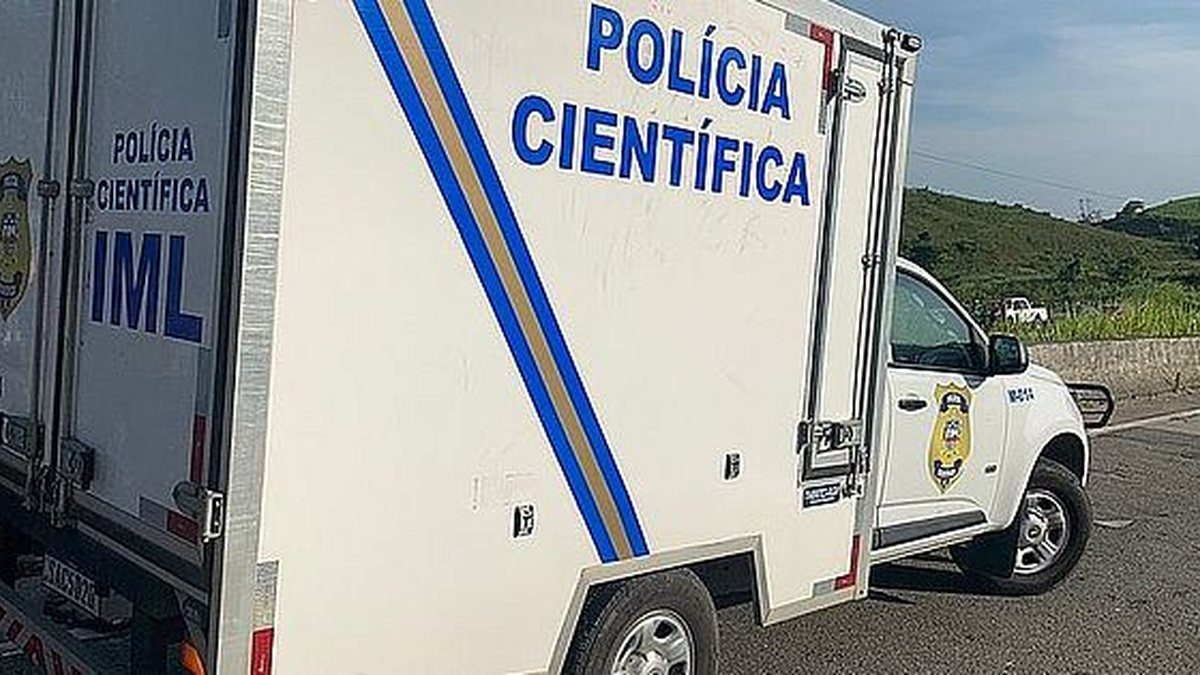 Homem é encontrado morto em sofá dentro de residência em Palmeira dos índios