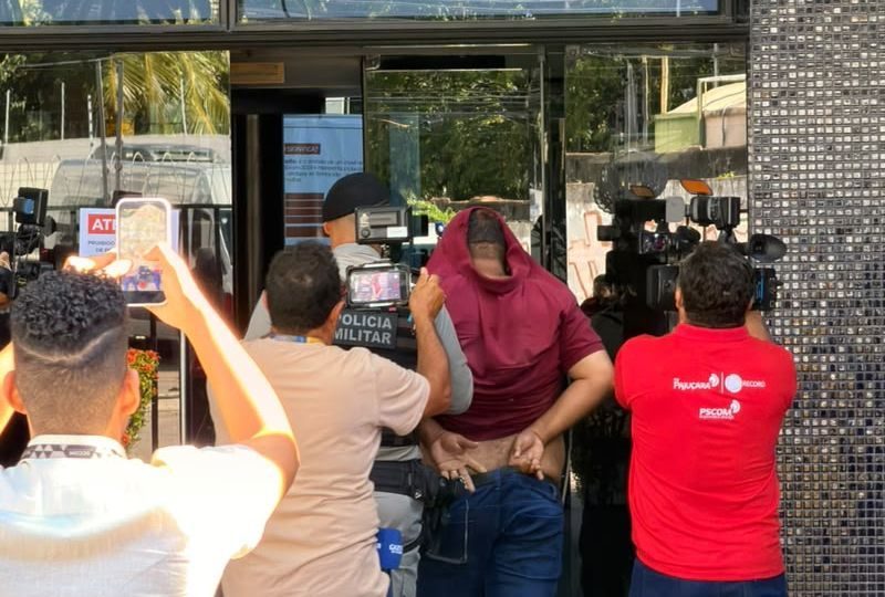 Homem é preso por suspeita de compra de voto em distribuição de cesta básica, em Maceió
