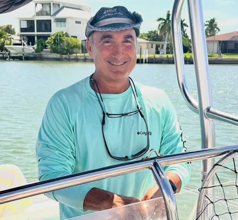 Homem sofre infarto aos 46 anos e alerta para sintomas incomuns