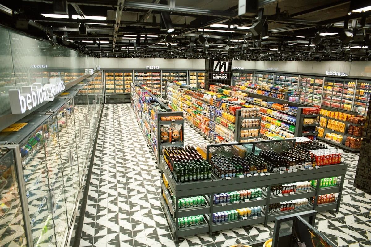 Maior supermercado autônomo da América Latina abre em Curitiba; veja como funciona