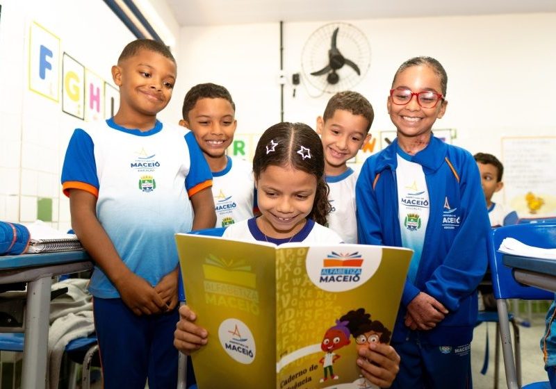 Matrícula para escolas municipais de Maceió começa em novembro; veja calendário
