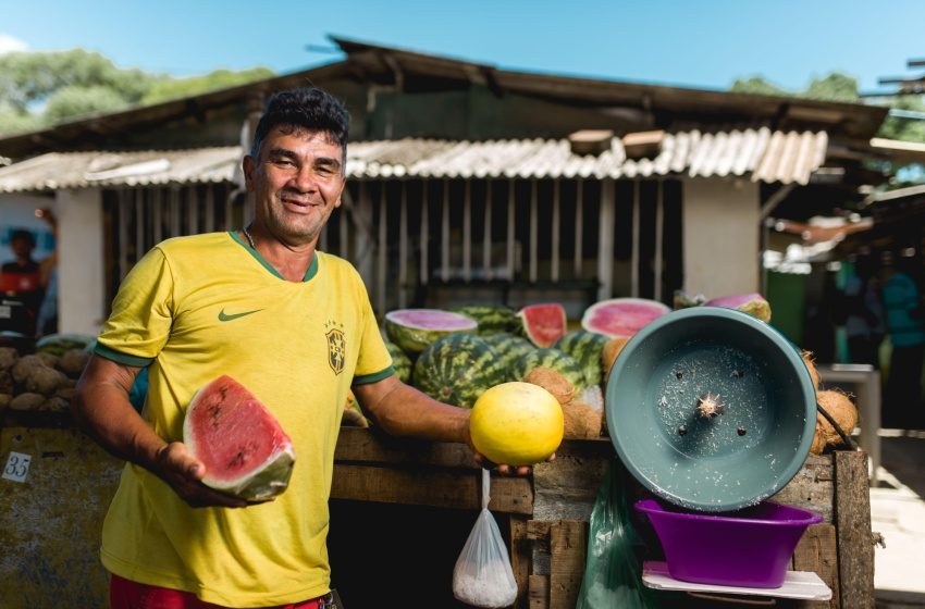 Mercados públicos e feiras de Maceió funcionam em horário especial no feriado da Padroeira