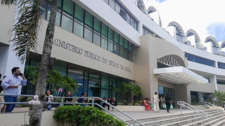 Ministério Público investiga possíveis irregularidades em clínica veterinária de Salvador