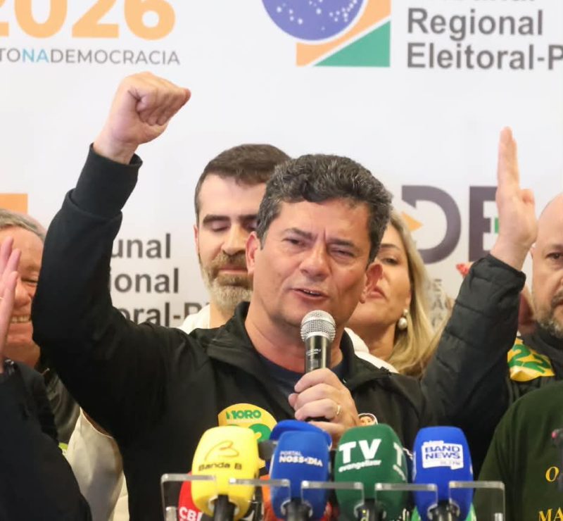Moro é eleito governador do Paraná no primeiro turno e promete continuidade de obras