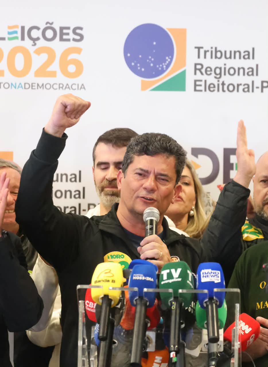 Moro é eleito governador do Paraná no primeiro turno e promete continuidade de obras