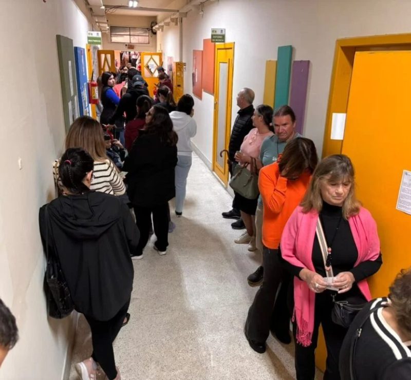 No Paraná, um em cada cinco eleitores não apareceu para votar neste domingo
