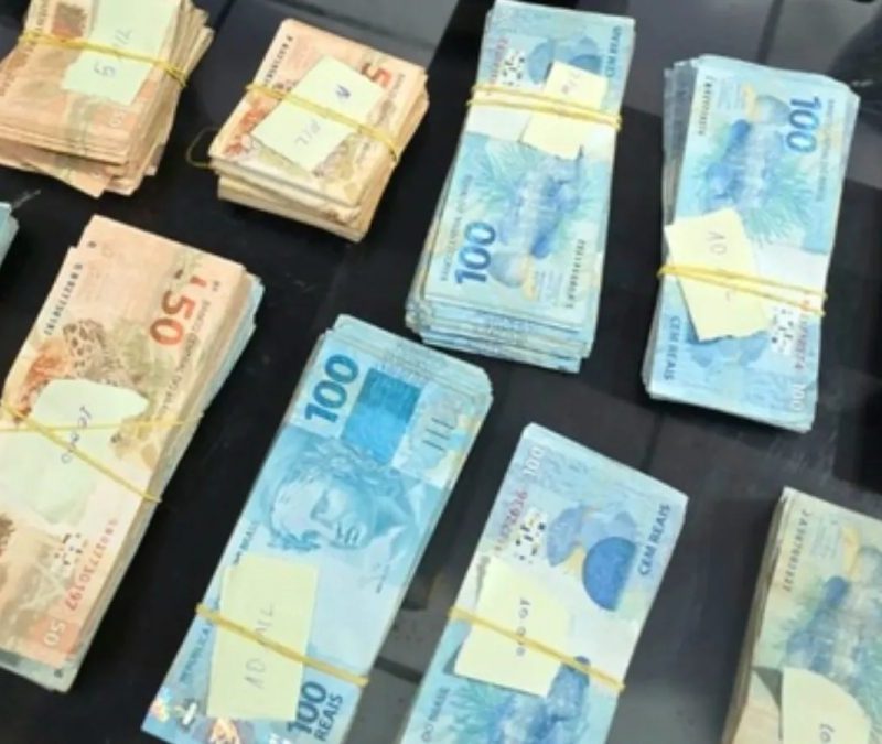 Operação apreende R$ 120 mil em espécie que seriam usados para compra de votos no Ceará
