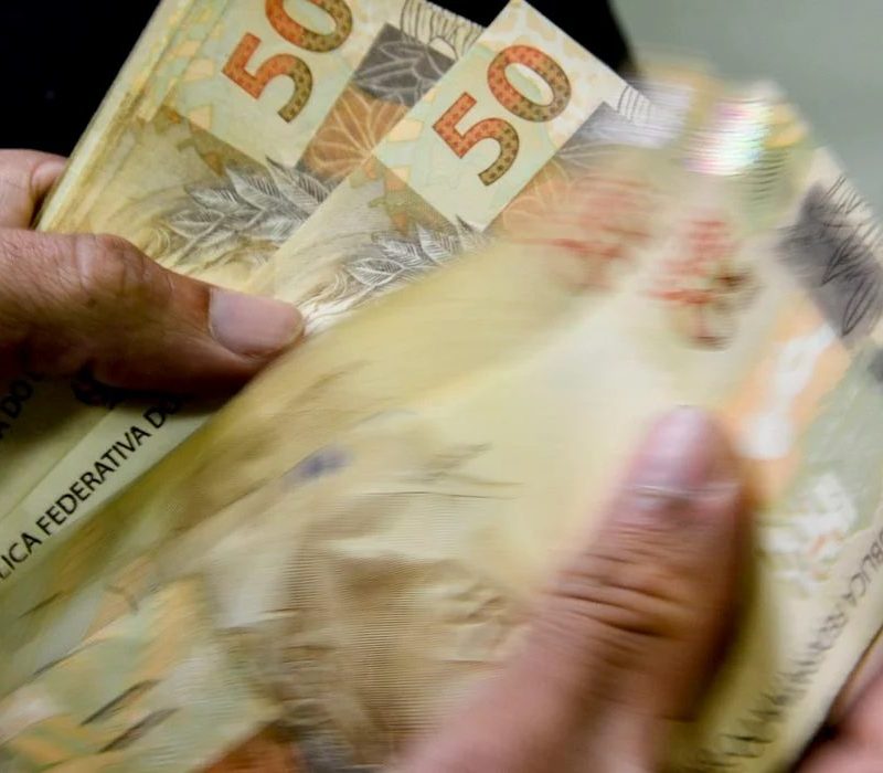 Paraná avança no ranking de endividamento