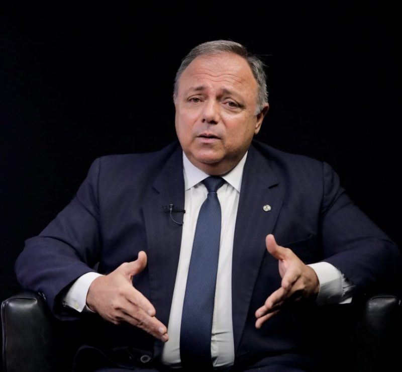 Pazuello fala em “novo momento” para empresários de infraestrutura
