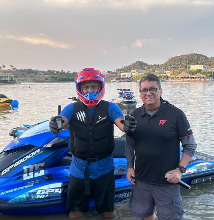 Piloto bate recorde brasileiro de jet ski durante competição no Maranhão