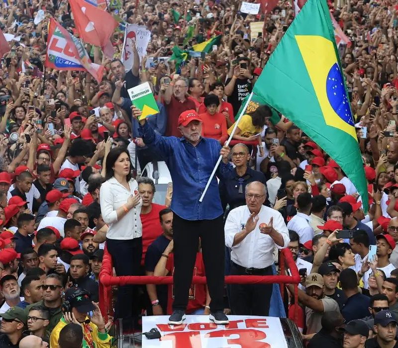 Posse de Lula será em 5 de janeiro