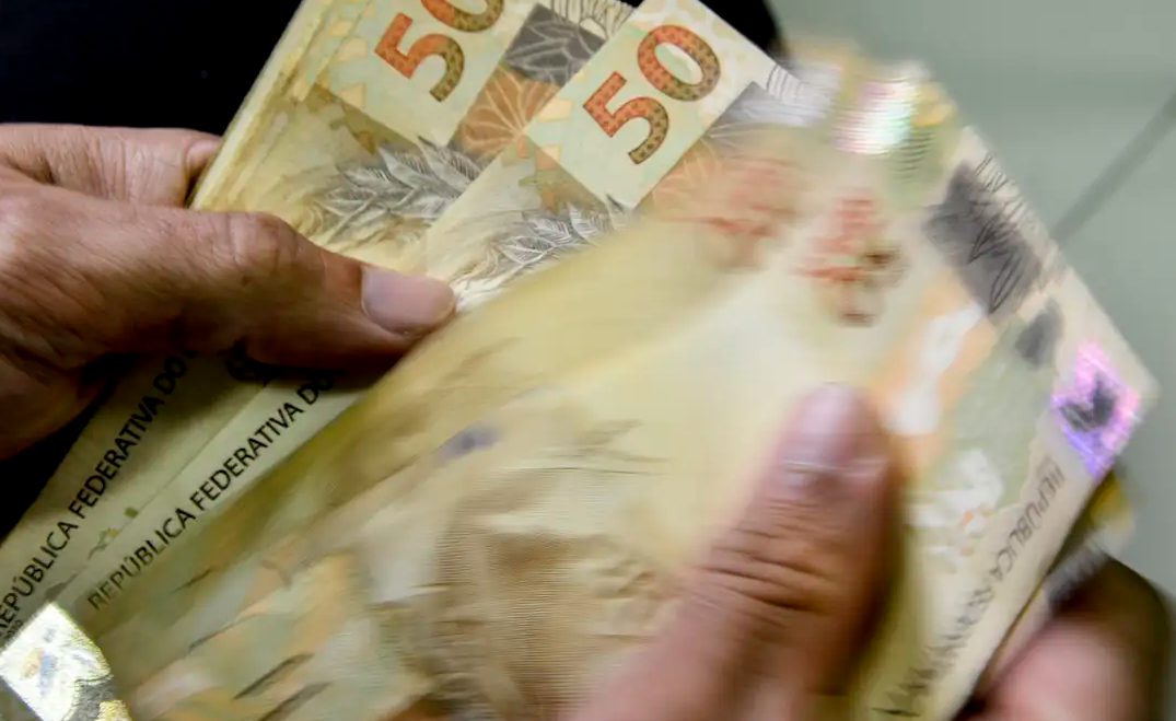 Prefeitura de Maceió antecipa salário de outubro; veja data
