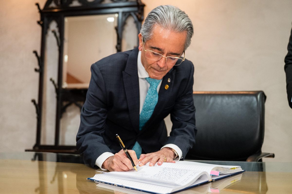 Presidente do TJ/AL, Fábio Bittencourt assume interinamente o Governo de Alagoas