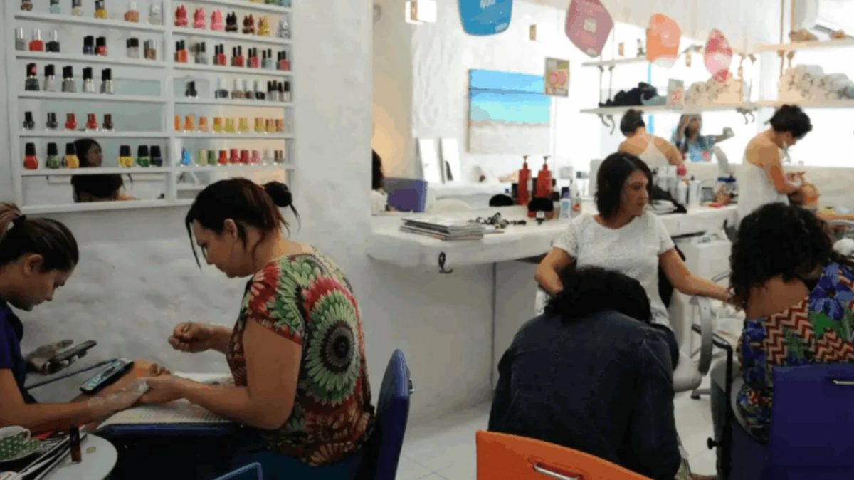 Prévia da inflação de serviços resiste e sobe 5,5% em 12 meses