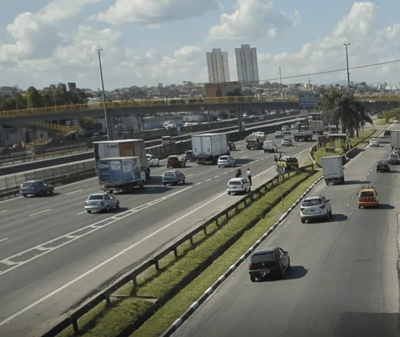 Próximo presidente terá R$ 16 bi para investir em transportes em 2027