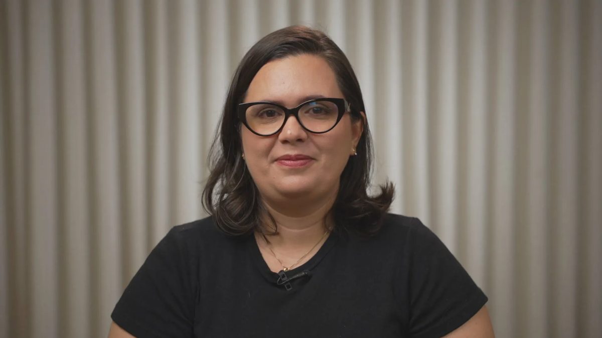 Qual é o número de Professora Camila (UP) para o governo de Pernambuco?