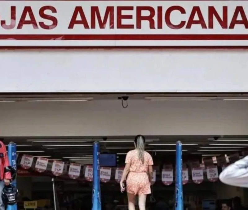 Rede varejista abre 114 vagas temporárias para a Black Friday em vários municípios no Ceará