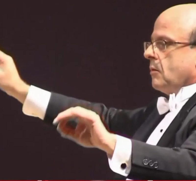 Referência da música de concerto no Brasil, maestro Roberto Tibiriçá morre aos 72 anos em São Paulo