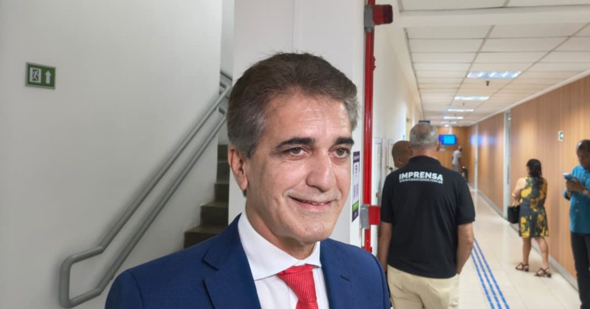 Robinson Almeida coloca nome à disposição para disputar Prefeitura de Salvador em 2028