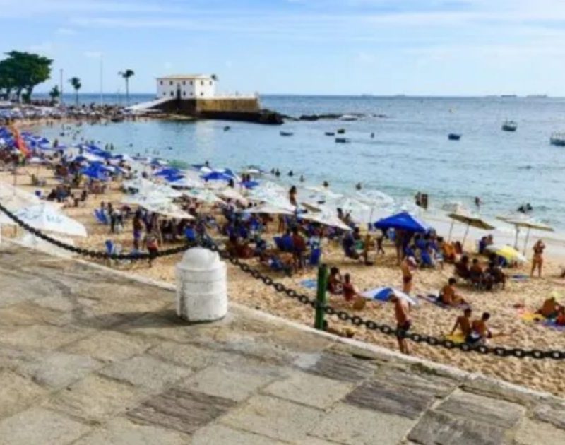 Salvador: Inema aponta 27 pontos impróprios para banho no feriadão; confira a lista