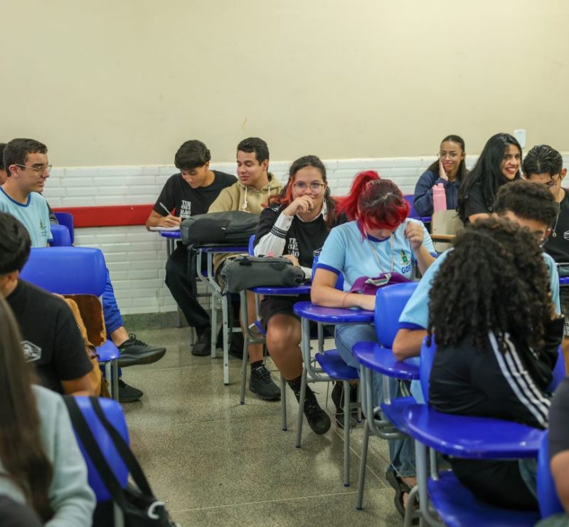 Salvador promove aulão gratuito para o Enem com dicas de professores e revisão de conteúdos