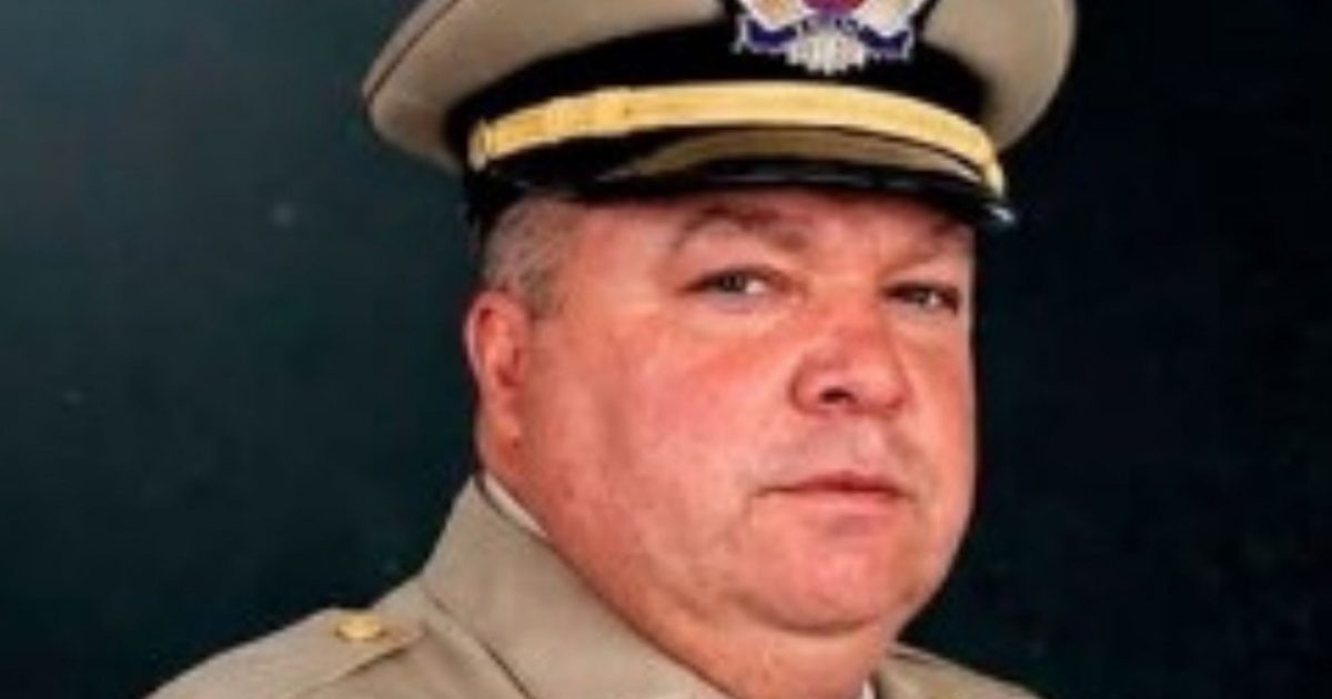 Sargento da PM morre após passar mal em fila de votação em Vitória da Conquista