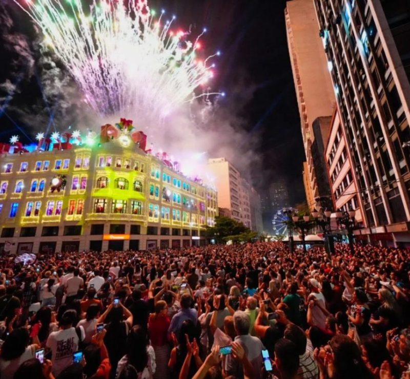 SBT vai transmitir Natal do Palácio Avenida em Curitiba; veja as datas