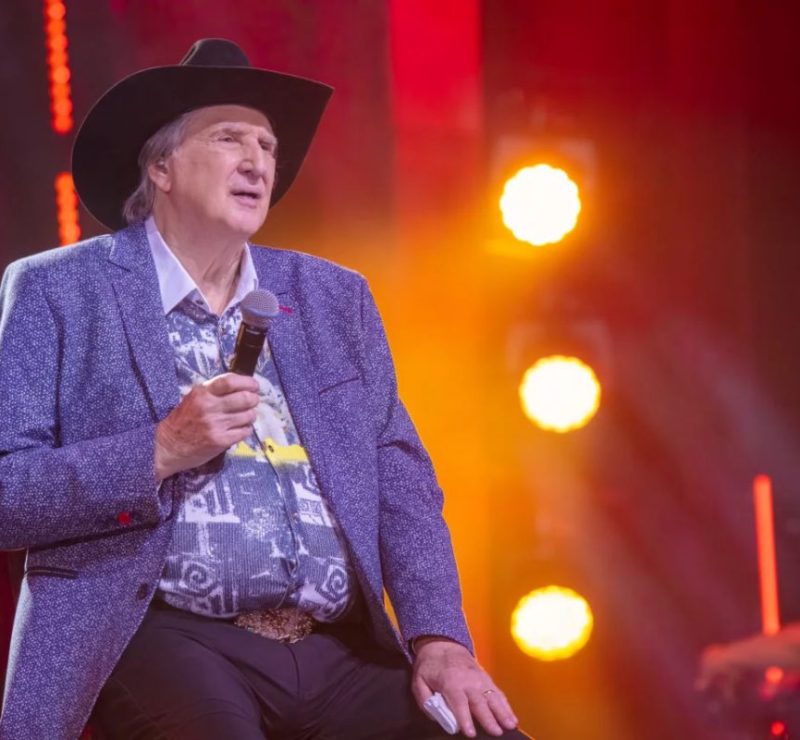 Sérgio Reis volta a Curitiba em 2027 para show especial