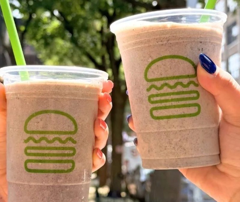 Shake Shack chega ao Brasil em 2027 com 40 unidades