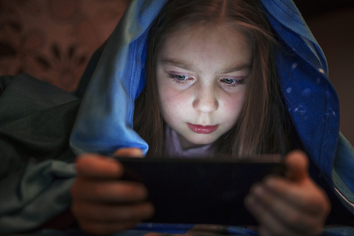 Síndrome da visão do computador provoca fadiga ocular e pode causar miopia