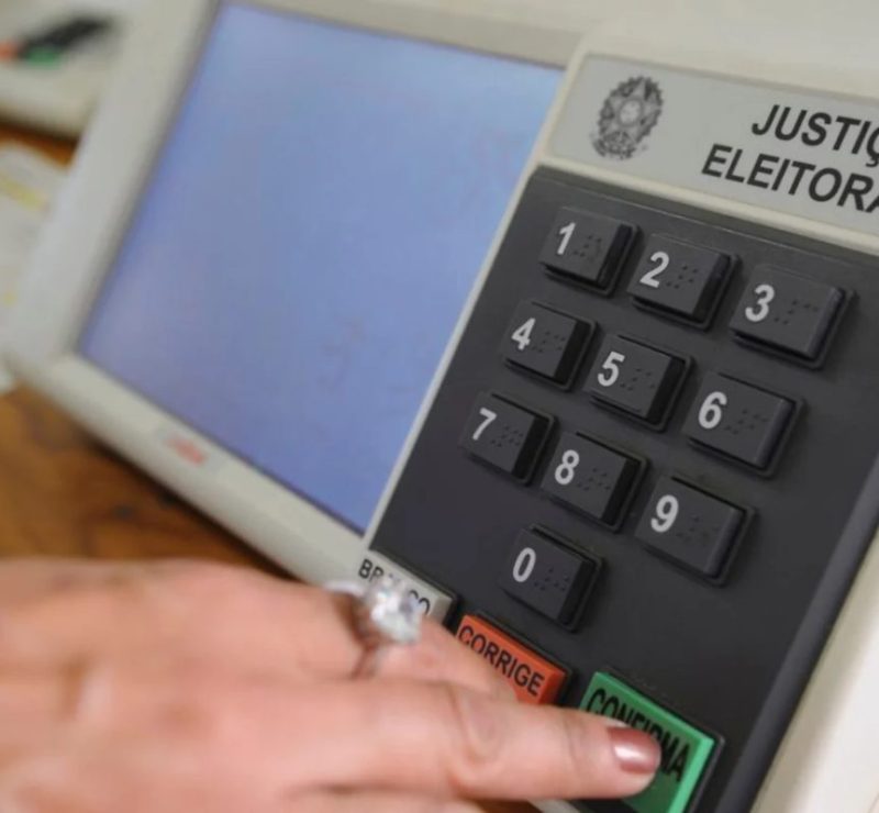 TRE do Paraná diz que aguarda comunicação do TSE sobre prorrogação da votação