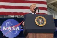 Trump promete US$100 milhões a fábrica em Kentucky se republicanos vencerem