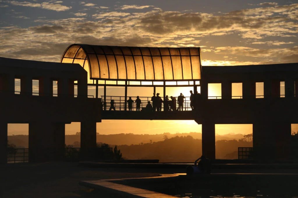 Um dos parques mais visitados de Curitiba passa por obras de acessibilidade