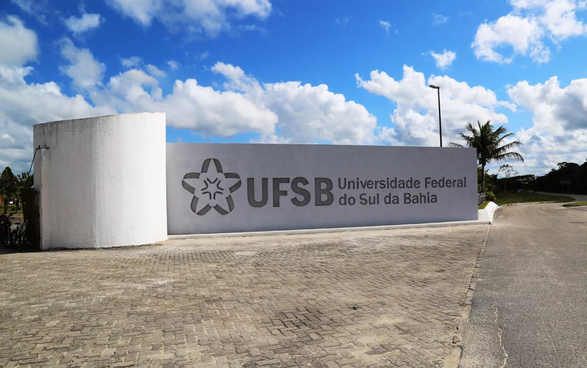 Universidade abre processo seletivo para mais de 700 vagas em cursos de graduação na Bahia