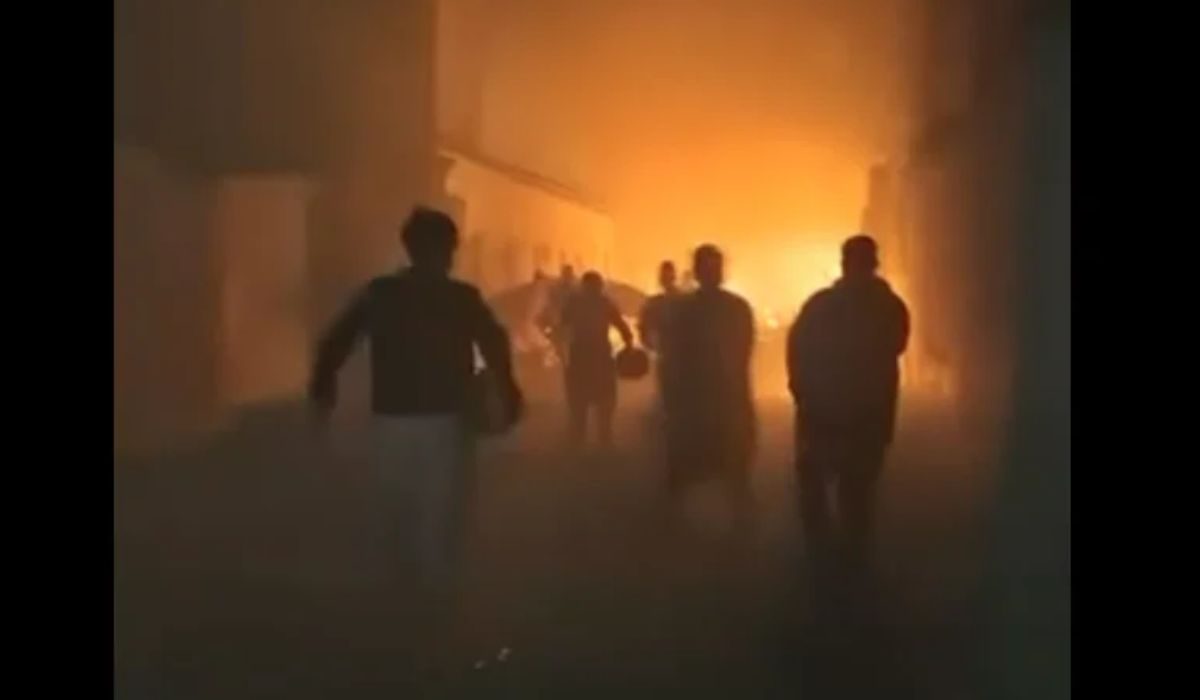 Vídeo: explosão provoca incêndio em imóvel que armazenava fogos de artifício em Arapiraca