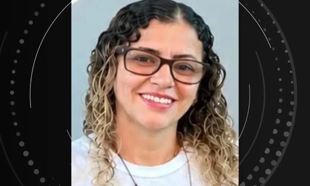VÍDEO: professora morre e outras duas pessoas ficam feridas após batida entre motocicletas na Bahia